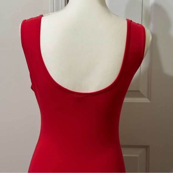 Yelete Red Fitted Tank Dress with Graphic Design, size M - Picture 6 of 7